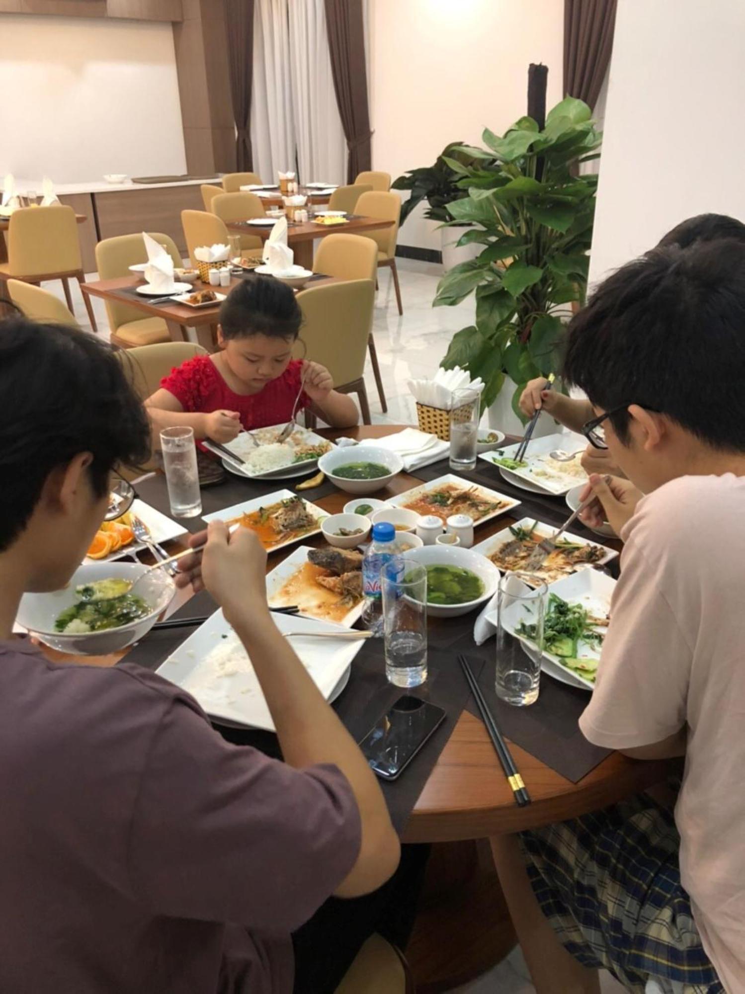 Hoa Hong Hotel Son La Bagian luar foto