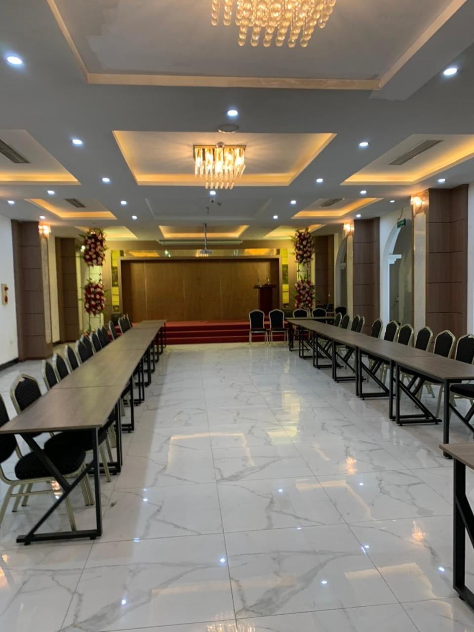Hoa Hong Hotel Son La Bagian luar foto